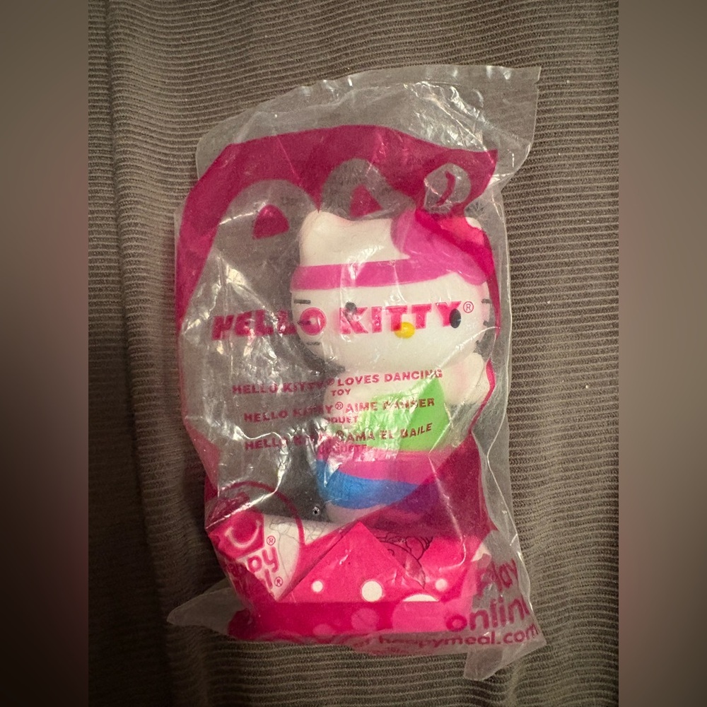 2013 Limited Edition Hello Kitty McDonalds toy